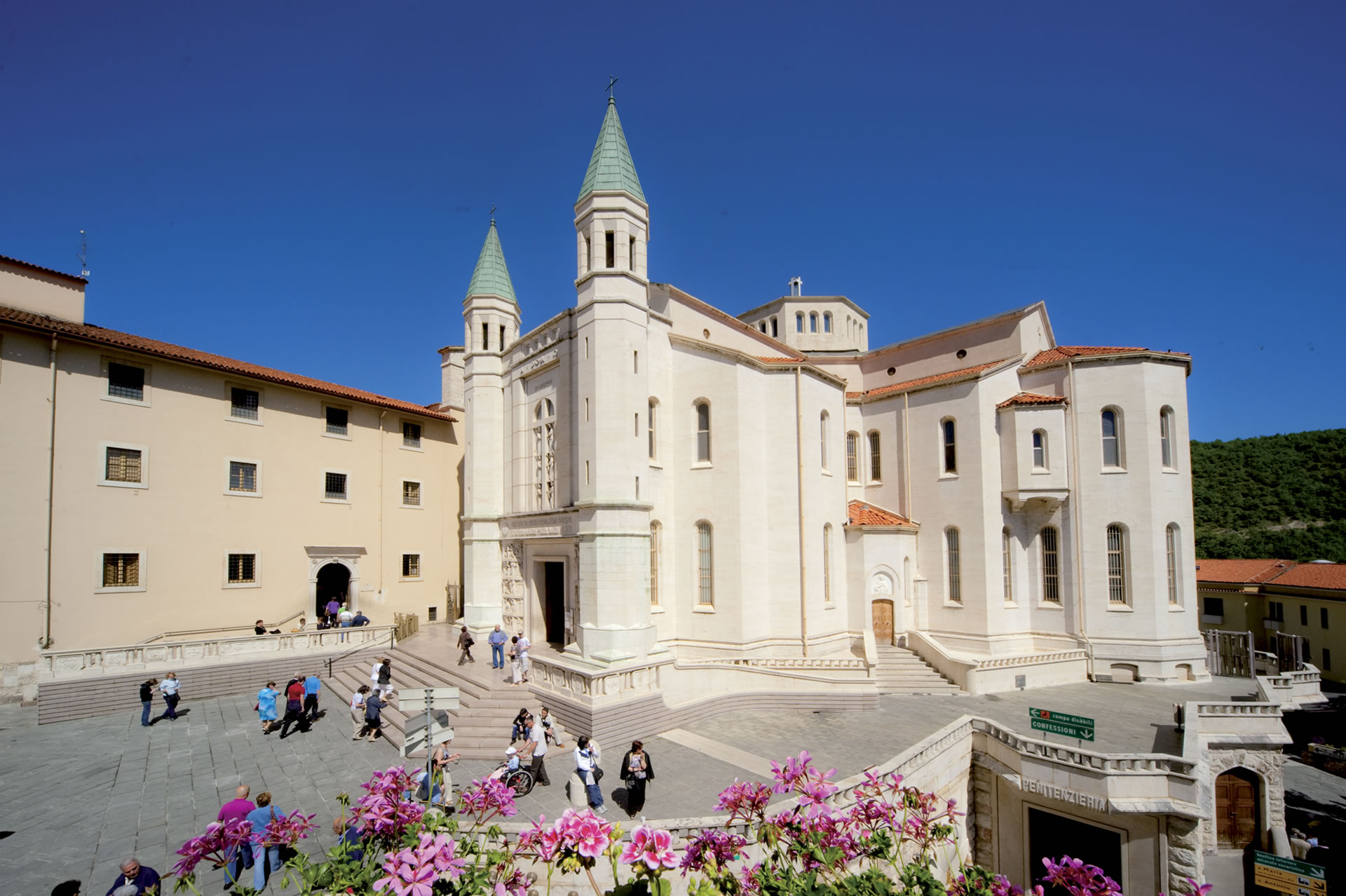S. Rita da Cascia (Basilica Santuario) - Santuari Italiani