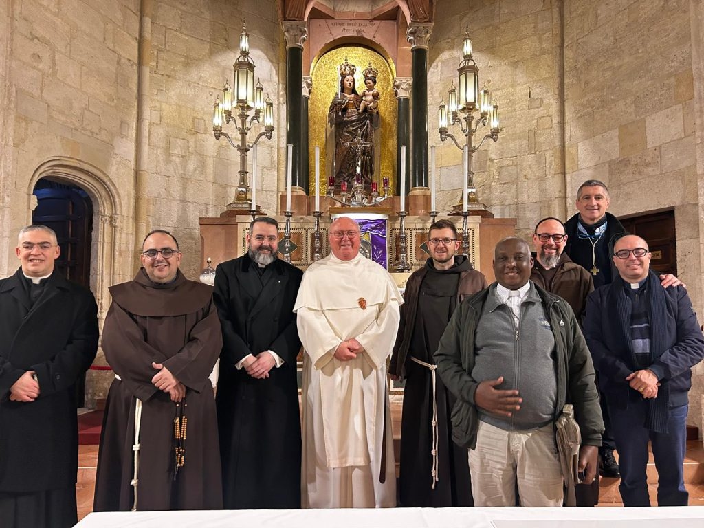 Assemblea regionale del CNS della Sardegna presso il Santuario di Nostra Signora di Bonaria a Cagliari l'11 marzo 2026. Presiede l'incontro P. Massimo Chieruzzi Delegato regionale per i Santuari della Sardegna.