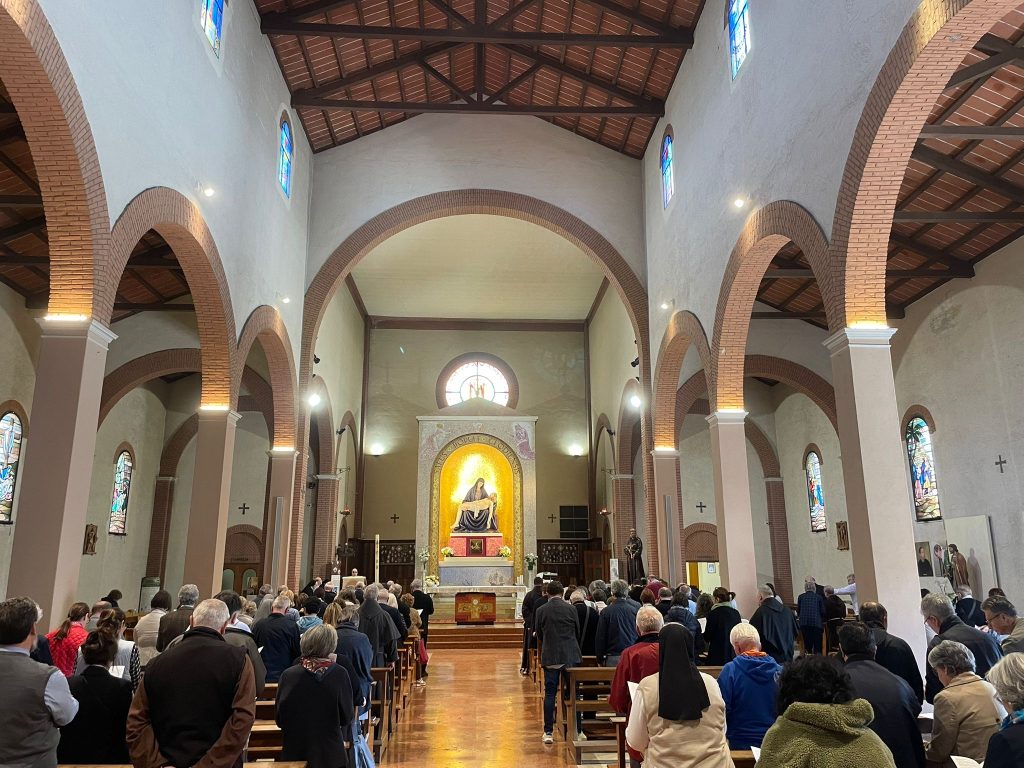 II° Incontro di formazione per i Laici volontari dei Santuari delle regioni del Veneto e dell'Emilia Romagna presso il Santuario della Madonna della Navicella di Chioggia (VE). Relazione su 